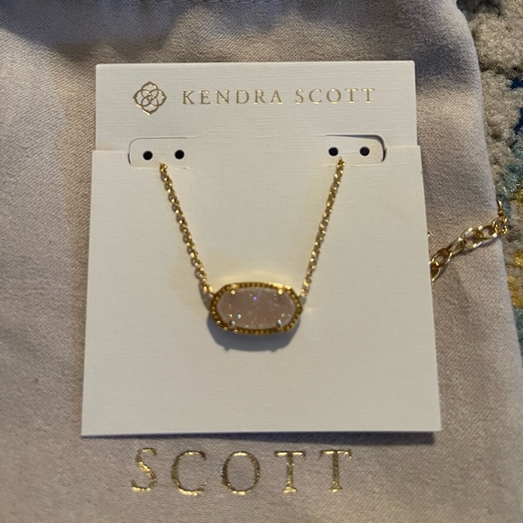 Kendra Scott Necklace - Picture 2 of 2